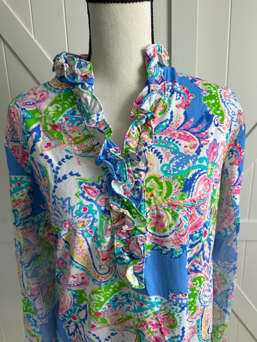 G Lifestyle Paisley Print Ruffle Top Blue Pink Green Mesh Sleeve Large - Picture 2 of 5